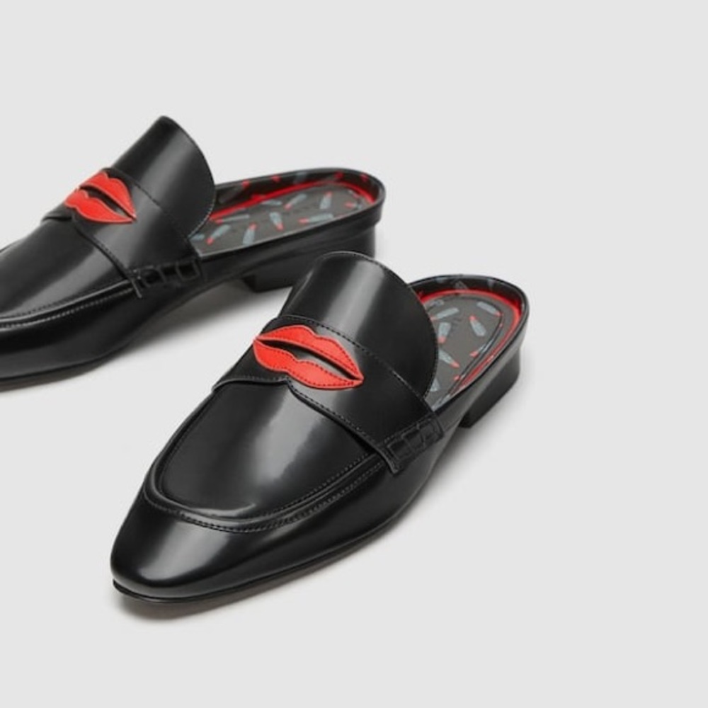 Zara black mule loafers with red lips - Picture 1 of 3